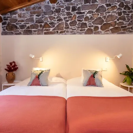 Casa Grande De Cornide Santiago De Compostela *